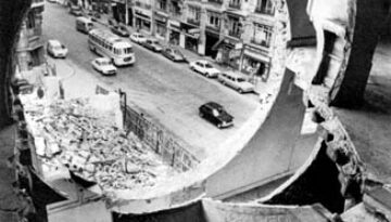 Gordon Matta Clark. Building cuts.