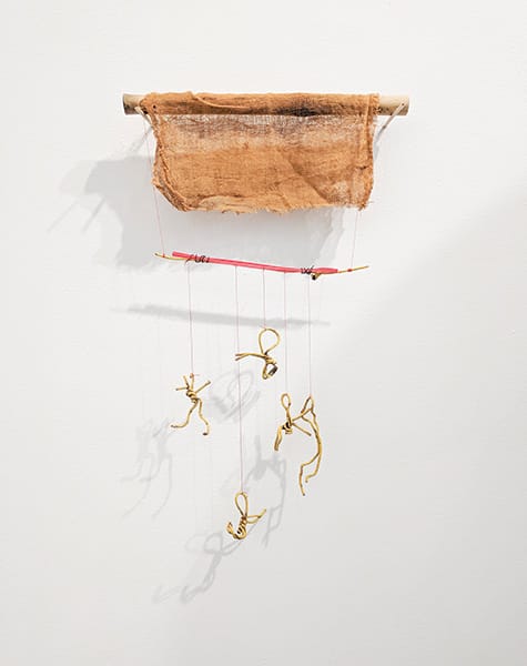 Precarios de Cecilia Vicuña